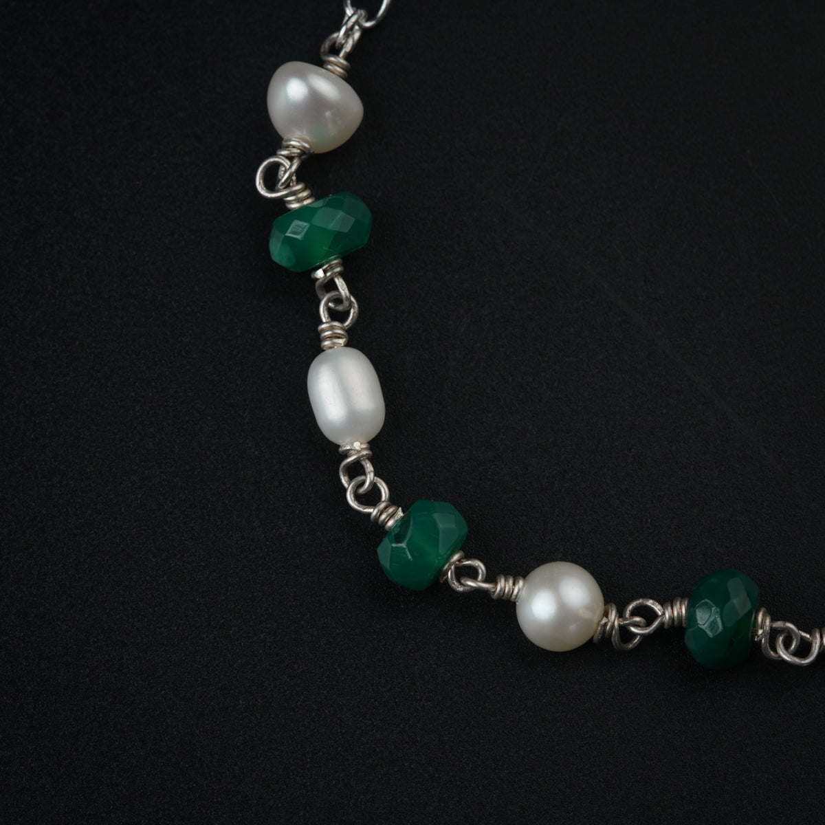 Green Onyx Stone with Pearls Bracelet