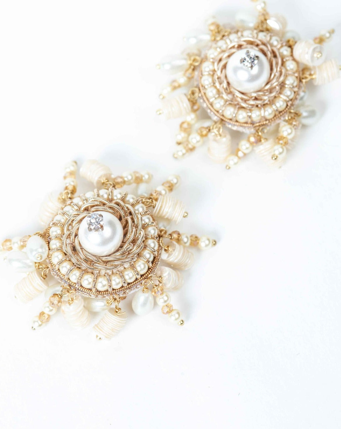 Magnolia Studs