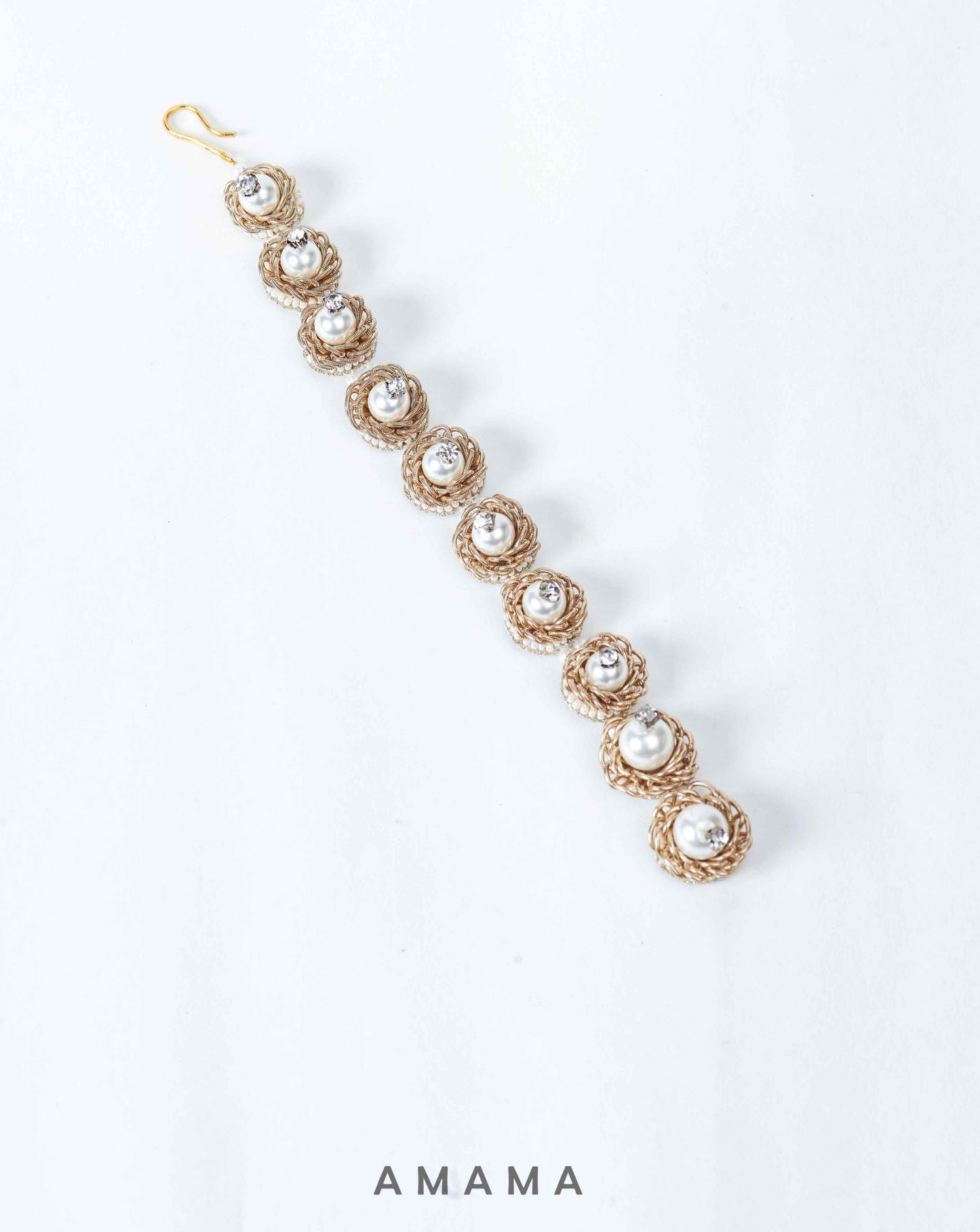 Magnolia Pearl Maangtika