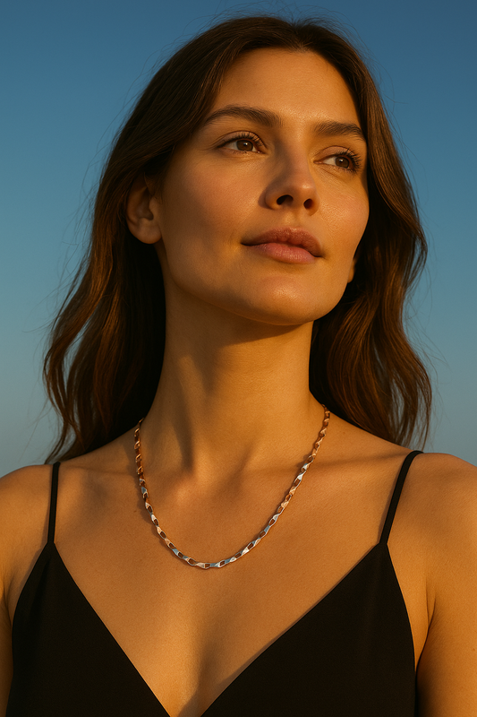 Lady Chain
