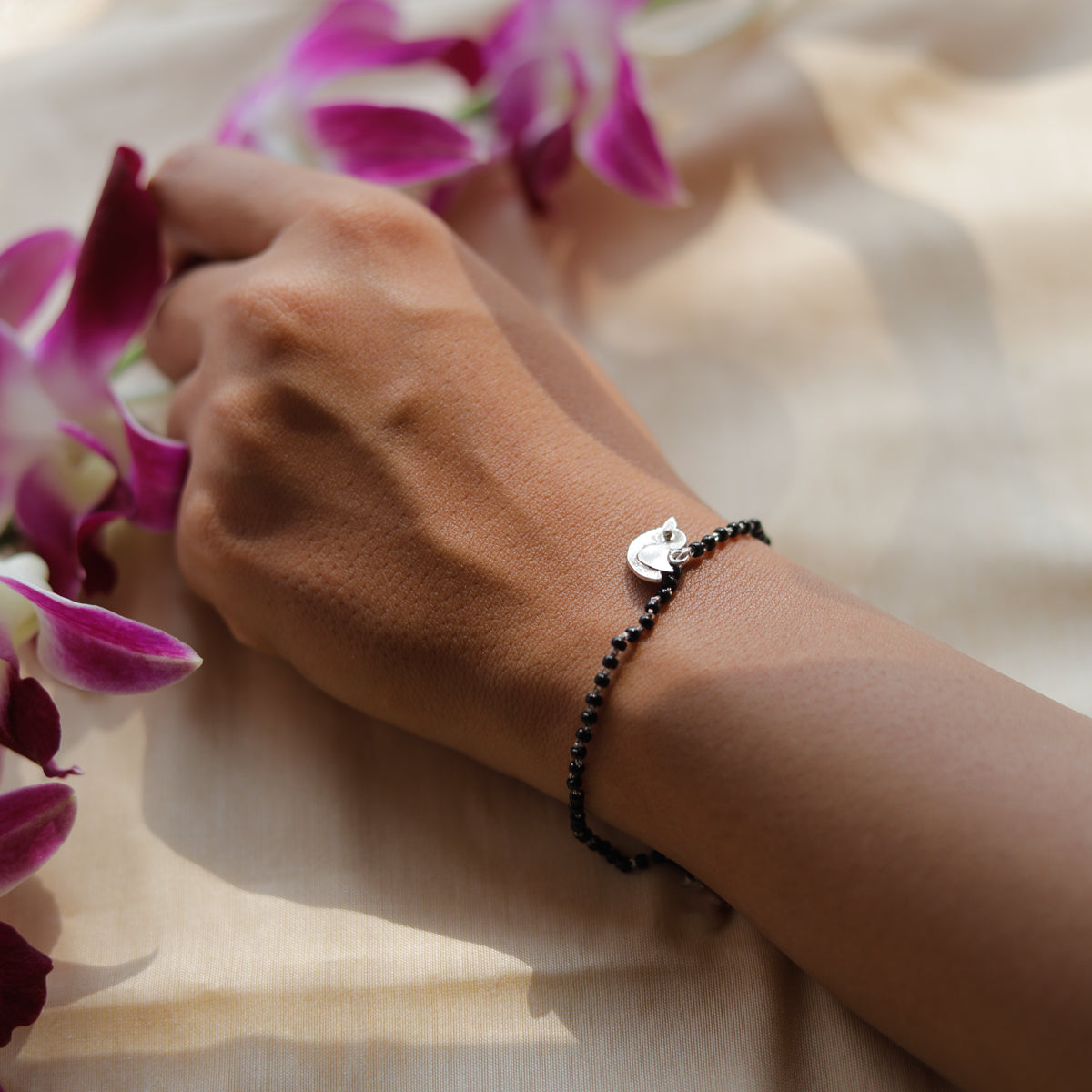 Bird Mangalsutra Bracelet